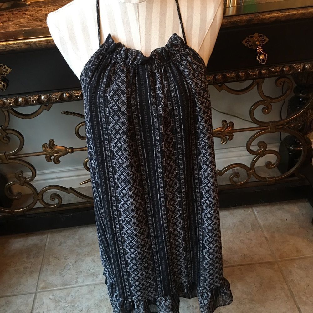 BCBG SUNDRESS NWOT!  - Picture 7 of 8